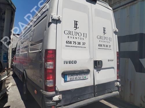 Fuse box IVECO DAILY IV Van  | BP38968371E1  - Image 8