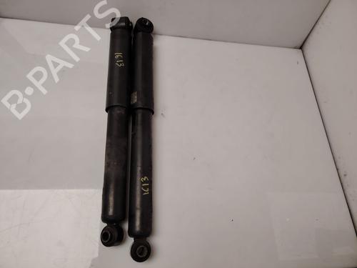 Used Right rear shock absorber Right rear shock absorber MERCEDES-BENZ SPRINTER 3-t Platform/Chassis (B903) 313 CDI (903.611, 903.612, 903.621, 903.622, 903.623,... (129 hp) 36680082 36680082