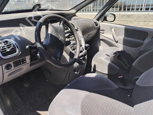 Fuse box CITROËN XSARA PICASSO (N68) 1.6 HDi | BP18294286E1