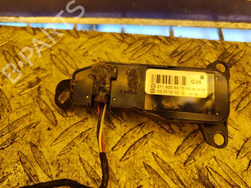Used Mirror switch MERCEDES-BENZ E-CLASS (W211) E 270 CDI (211.016) (177 hp) 17509147