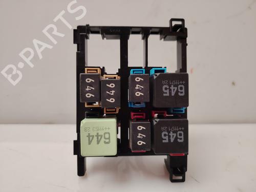 fuse-box-vw-tiguan-5n_-2007-2008-2009-2010-2011-2012-2013-2014-2015-2016-2017-2018-31979345 main image