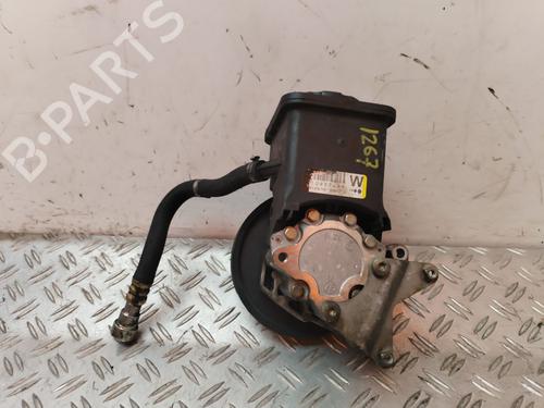 Bomba de direcção BMW 5 (E39) 525 d (163 hp) 30943694