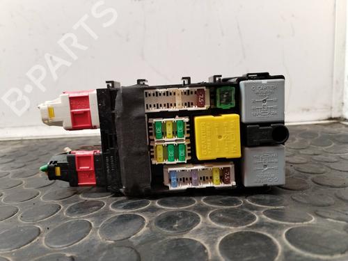 Used Fuse box CITROËN C4 Picasso II 1.6 BlueHDi 120 (120 hp) 17503498