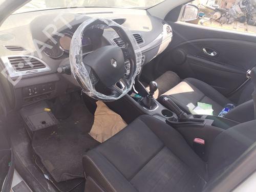 Warning switch RENAULT MEGANE III Coupe (DZ0/1_) 1.2 TCe (DZ2B, DZ11) | BP33273080I22  - Image 9