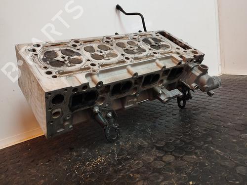 Used Cylinder head Cylinder head 17500794 17500794