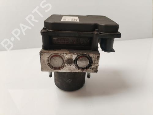 Used ABS pump IVECO DAILY VI Van 33S13, 35S13, 35C13 (126 hp) 30946089