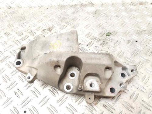 Used Engine mount RENAULT MASTER III Van (FV) [2010-2025]  21575560