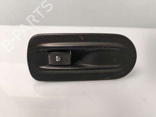 Used Right front window switch RENAULT MASTER II Van (FD) 2.5 dCi (FD01, FD02, FD21, FD22, FD31, FD32, FD3Y, FD71,... (120 hp) 30945696