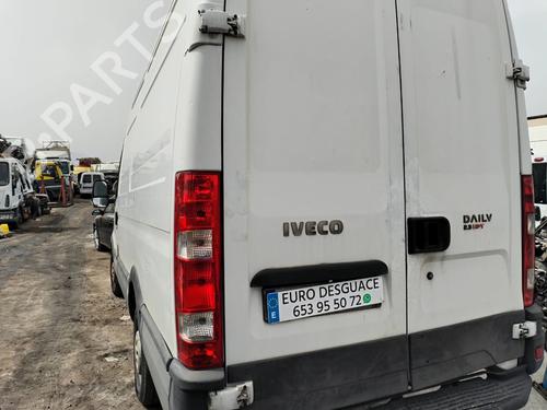 Engine control unit (ECU) IVECO DAILY VI Van | BP18296524M57