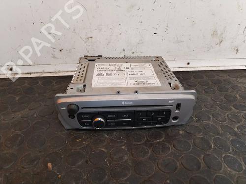 Used Radio Radio 17504898 17504898