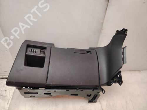 Used Glove box Glove box 38968408 38968408