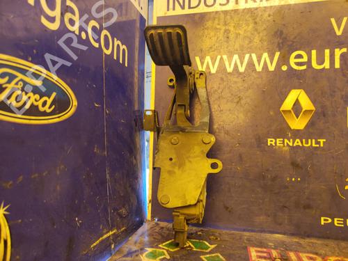 Used Pedal PEUGEOT EXPERT Van (VF3A_, VF3U_, VF3X_) 1.6 HDi 90 8V (90 hp) 17508812