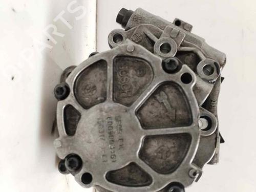 Used Vacuum pump MITSUBISHI CANTER Platform/Chassis (FB_, FE_, FG_) [2001-2025]  30942783