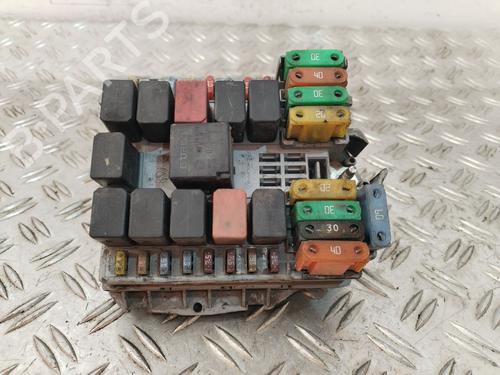 Used Fuse box IVECO DAILY VI Van [2014-2025]  25143478