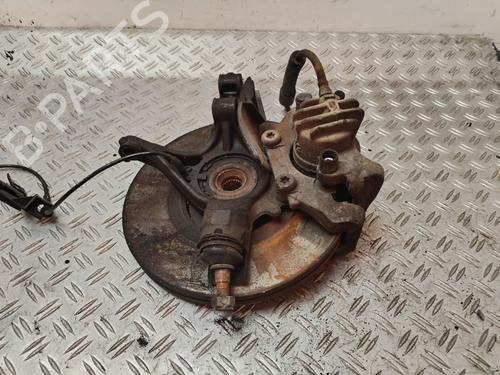 Left front steering knuckle CITROËN C4 Picasso I MPV (UD_) 2.0 HDi 138 | BP30944713M25 