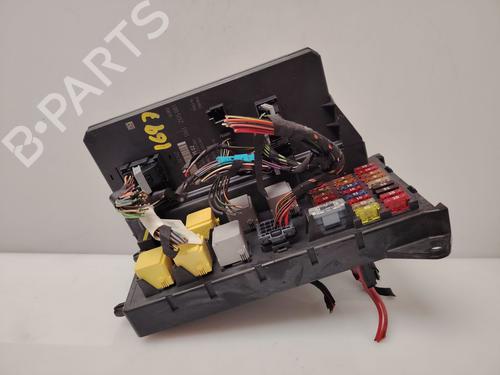 Used Fuse box Fuse box MERCEDES-BENZ SPRINTER 3,5-t Van (B907, B910) [2018-2026] 32986925 32986925