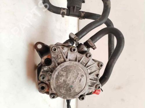 Used Vacuum pump AUDI A4 B7 Avant (8ED) [2004-2008]  21128862