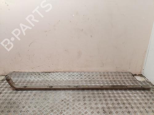 Used Hinge/Door check strap IVECO DAILY VI Van [2014-2025]  30943974