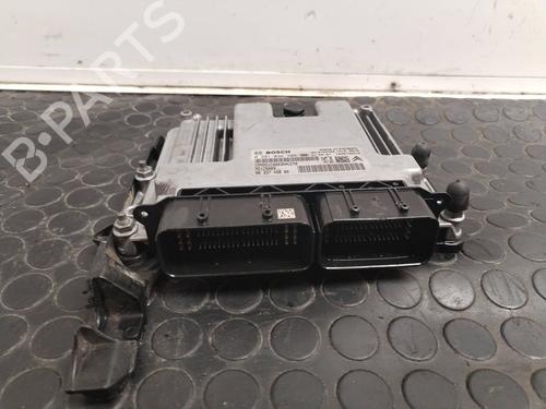 Used Engine control unit (ECU) PEUGEOT PARTNER Box Body/MPV [2008-2025]  17504593