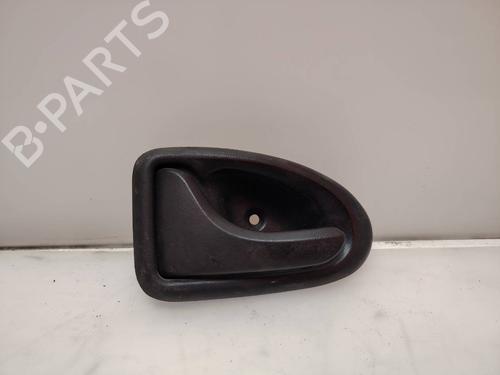 Used Front left interior door handle Front left interior door handle 39193063 39193063