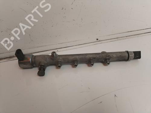 Used Injection rail Injection rail 17504961 17504961