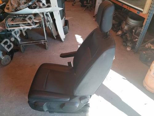 Stol venstre foran TOYOTA PROACE VERSO Bus (MPY_) | BP17503819C15