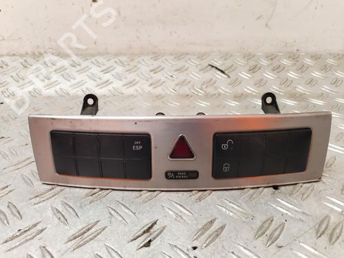 Used Warning switch MERCEDES-BENZ C-CLASS Coupe (CL203) C 200 CDI (203.707) (122 hp) 30944435