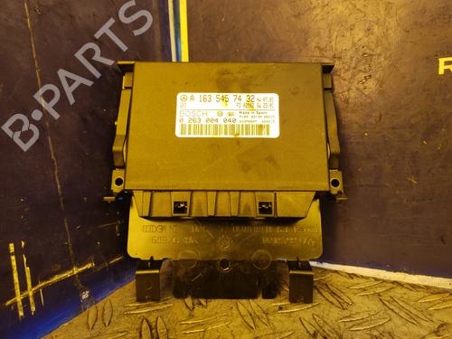 Sikringsdåse MERCEDES-BENZ M-CLASS (W163) ML 400 CDI (163.128) (250 hp) 17509100