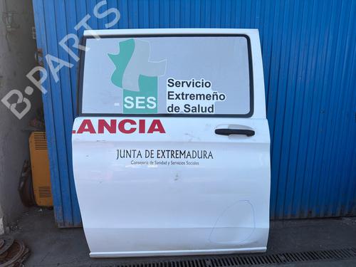 Used Right slide door Right slide door 37161622 37161622