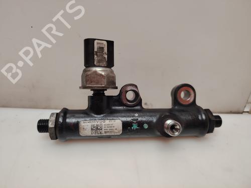 Used Injection rail Injection rail 37216080 37216080