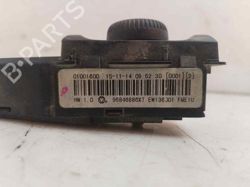 Climate control PEUGEOT 5008 (0U_, 0E_) | BP21760860I5