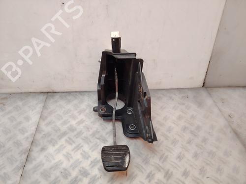 Used Clutch pedal Clutch pedal RENAULT MASTER III Van (FV) [2010-2026] 36672960 36672960