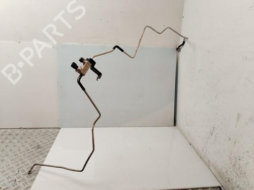 Used AC pipe TOYOTA AURIS (_E18_) 1.8 Hybrid (ZWE186_, ZWE186R) (136 hp) 30946668