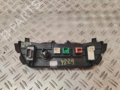 Bouton de warning CITROËN BERLINGO MULTISPACE (B9) 1.6 HDi 75 16V | BP30943905I22