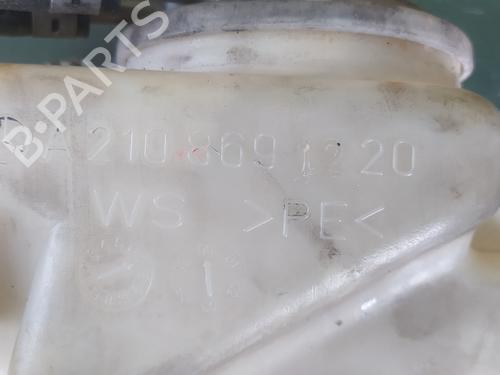 Windscreen washer tank MERCEDES-BENZ E-CLASS (W210) E 270 CDI (210.016) | BP17852068C113 