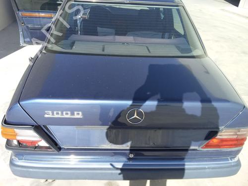 Bakluke CC/Kombi-Kupé MERCEDES-BENZ 124 Saloon (W124) 300 D (124.130) (113 hp) 26140782
