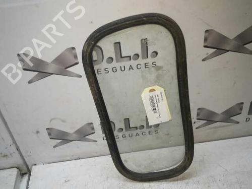 Used Bootlid window LAND ROVER DEFENDER Station Wagon (L316) 2.5 Td5 4x4 (L316) (122 hp) 25816761