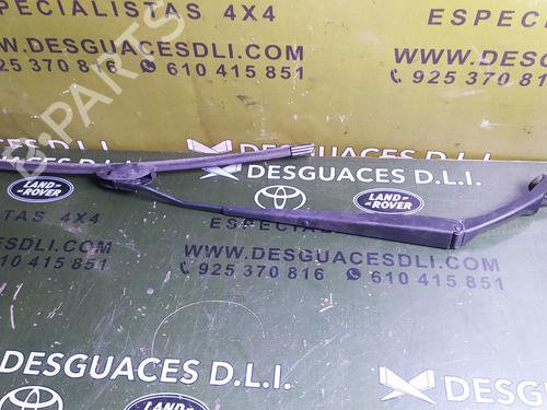 Used Front windshield wiper arm TOYOTA LAND CRUISER PRADO (_J12_) 3.0 D-4D (KDJ120, KDJ125) (166 hp) 17851122