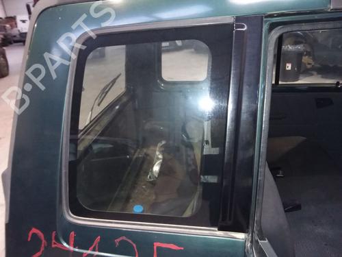 Used Rear right quarter glass Rear right quarter glass 39206840 39206840