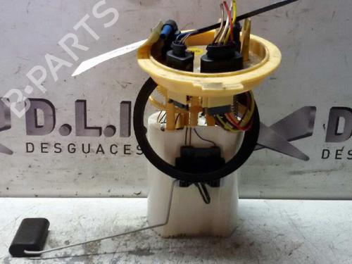 Used Fuel pump AUDI A3 Sportback (8VA, 8VF) 1.6 TDI (110 hp) 17847042