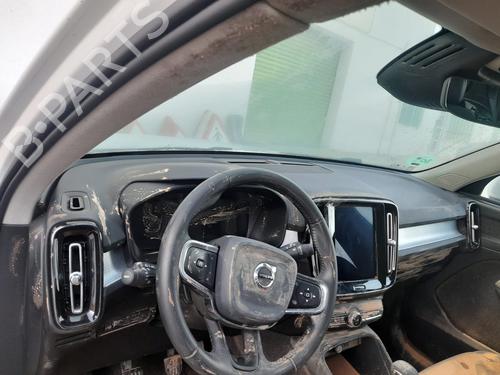 Used Catalyst VOLVO XC40 (536) D3 (150 hp) 30468305