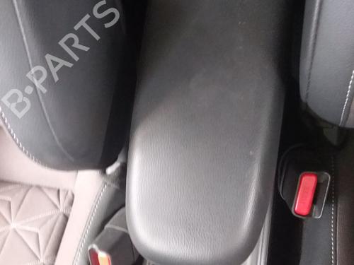 Armlæn TOYOTA YARIS CROSS (MXP_) [2020-2025]  27592368