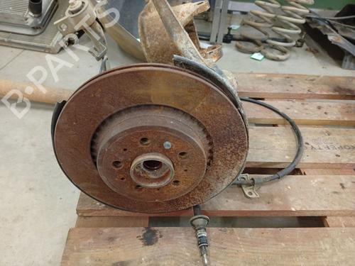 Used Right rear steering knuckle Right rear steering knuckle VOLVO XC90 I (275) D5 AWD (163 hp) 25653423 25653423