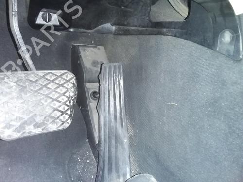 Used Pedal BMW X3 (E83) xDrive 20 d (177 hp) 27589148
