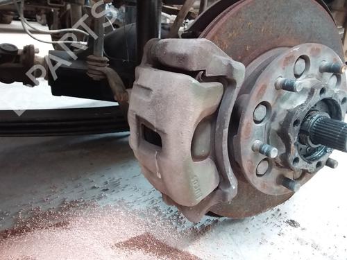 Used Right front brake caliper Right front brake caliper 31830889 31830889