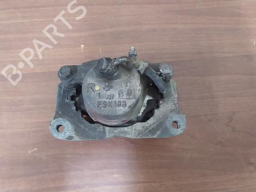 Used Right front brake caliper TOYOTA RAV 4 II (_A2_) 2.0 4WD (ACA21, ACA20) (150 hp) 31593218