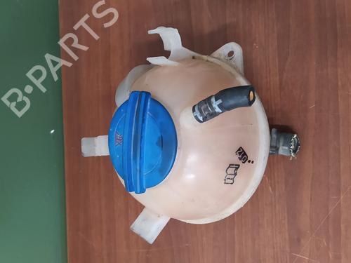 Used Expansion tank VW TOURAN (1T3) 1.6 TDI (105 hp) 26016810