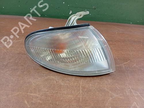 Used Right front indicator HYUNDAI ACCENT I (X-3) 1.3 i 12V (84 hp) 30322840