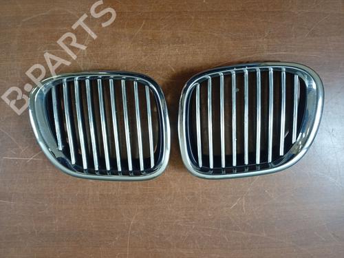 Used Grille BMW Z3 Roadster (E36) 2.8 i (193 hp) 30852190