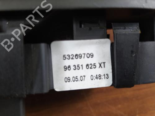 Right front window switch PEUGEOT 307 Break (3E)  | BP23661166I26 